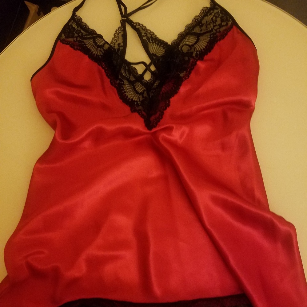 Lace slip
